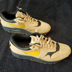 Nike Air Max 1 Mens Shoes